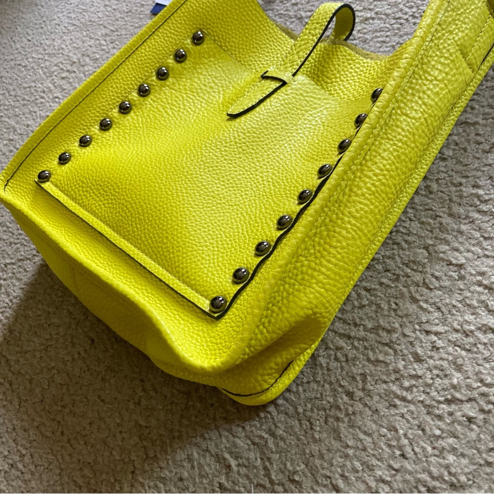 Rebecca Minkoff Genuine Leather Unlined Feed Limeade Crossbody Shoulder Bag NWT - Picture 8 of 16
